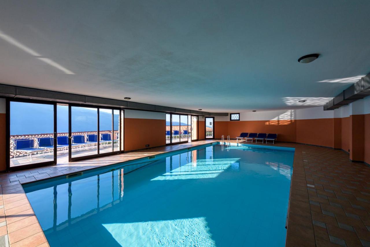 Residence Ruculi - Ruculi Hospitality Tignale Exterior photo